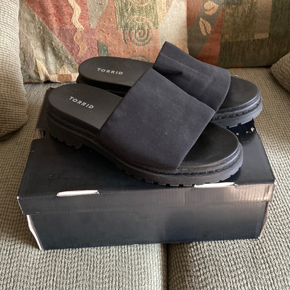 Torrid sandals